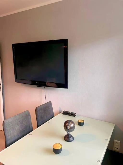 4-6 Personen Wohnung In Zentrum Koeln Exterior foto